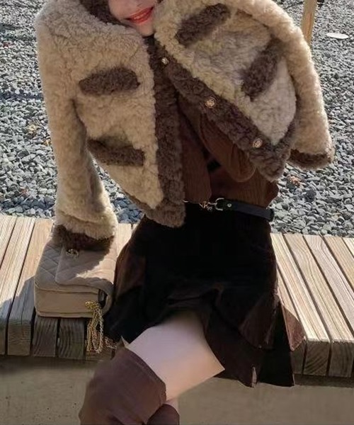 Primazel（プリマゼル）の「フェイクファーコートジャケット（その他アウター・レディース・ベージュ・M）」の8枚目の写真