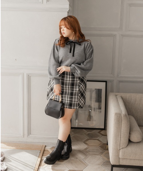 CLETTE(クレット)の「リボン付きフリルニット(ニット/セーター・レディース・ブラック/オフホワイト/グレー・LL/3L/4L)」の14枚目の写真