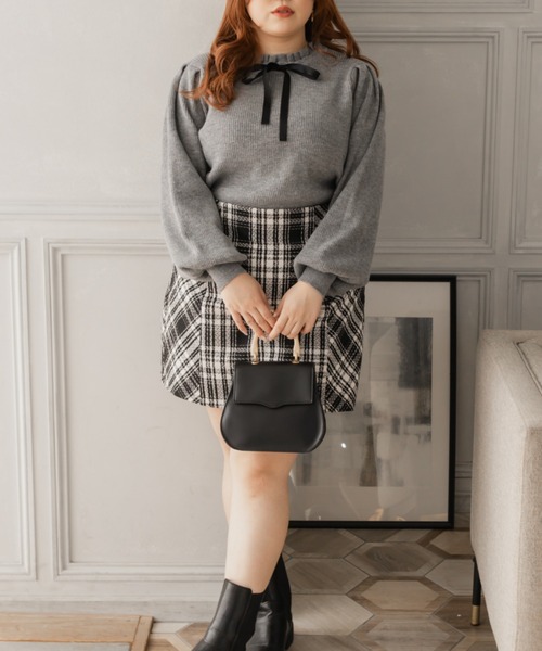 CLETTE(クレット)の「リボン付きフリルニット(ニット/セーター・レディース・ブラック/オフホワイト/グレー・LL/3L/4L)」の17枚目の写真