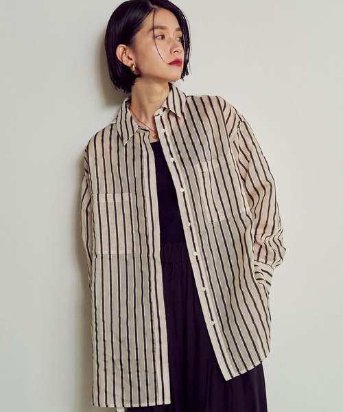 hunch（ハンチ）の「ドビーストライプ長袖シャツ（シャツ/ブラウス・レディース・ホワイト系その他/イエロー系その他・FREE）」の2枚目の写真