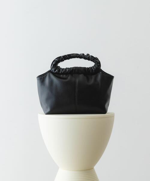 RODE SKO（ロデスコ）の「ギャザーハンドルバッグ（ショルダーバッグ・レディース・ブラック/ピンク系その他/シルバー/ミント・ONE）」の2枚目の写真