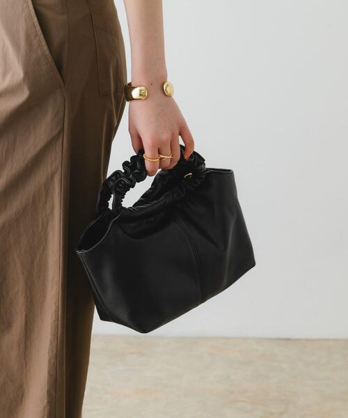 RODE SKO（ロデスコ）の「ギャザーハンドルバッグ（ショルダーバッグ・レディース・ブラック/ピンク系その他/シルバー/ミント・ONE）」の7枚目の写真