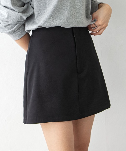 Chillfar(チルファー)の「台形ミニスカパン(スカート・レディース・グレー/ブラック/アイボリー・FREE)」の11枚目の写真