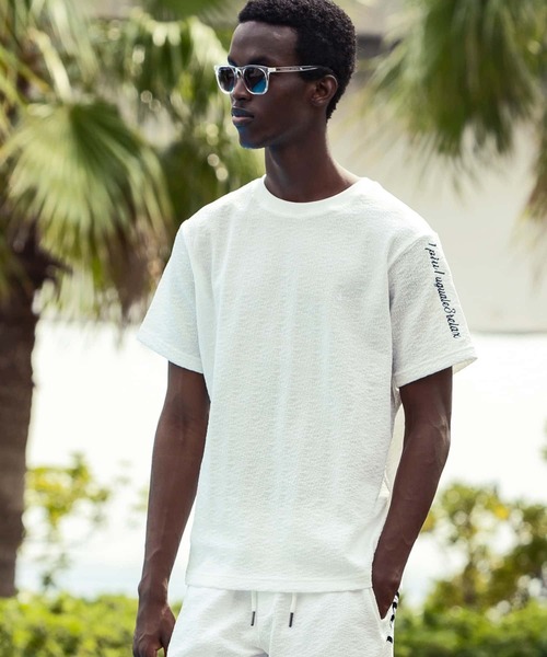 【セール】1PIU1UGUALE3 RELAX(ウノピゥウノウグァーレトレ リラックス)クレープニットロゴ半袖Tシャツ（Tシャツ/カットソー）｜1PIU1UGUALE3 RELAX （ウノピゥウノウグァーレトレ リラックス）