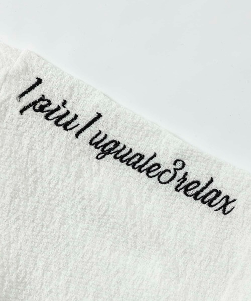 【セール】1PIU1UGUALE3 RELAX(ウノピゥウノウグァーレトレ リラックス)クレープニットロゴ半袖Tシャツ（Tシャツ/カットソー）｜1PIU1UGUALE3 RELAX （ウノピゥウノウグァーレトレ リラックス）