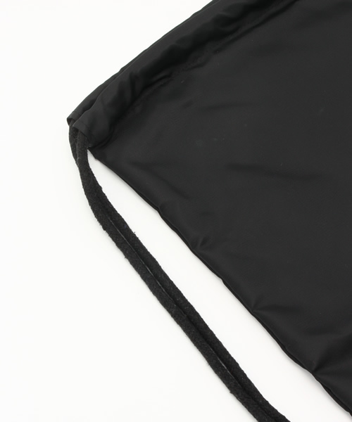 IKUMI（イクミ）の「ナップサック（バックパック/リュック・レディース・ホワイト/ブラック・ﾌﾘ-）」の5枚目の写真