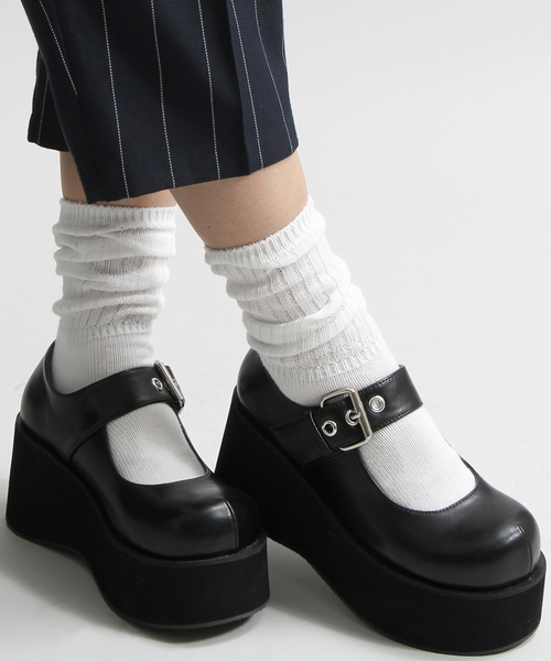 WEGO（ウィゴー）の「WEGO/ボリュームソールパンプス（パンプス・レディース・ブラック/ホワイト/パープル/ブラック系その他・LARGE/MEDIUM）」の3枚目の写真