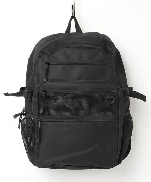 CONVERSE（コンバース）の「CONVERSE　ROUND BIG BACK PACK（バックパック/リュック・レディース・ホワイト/ブラック・FREE）」の8枚目の写真