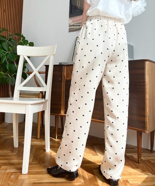 moment+（モーメントプラス）の「リネンライクドットプリントウエストリボンパンツ（その他パンツ・レディース・ベージュ/ブラック/ネイビー・L/M）」の6枚目の写真