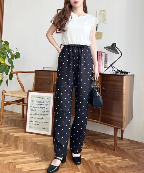 moment+（モーメントプラス）の「リネンライクドットプリントウエストリボンパンツ（その他パンツ・レディース・ベージュ/ブラック/ネイビー・L/M）」の11枚目の写真