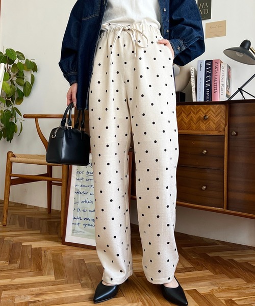 moment+（モーメントプラス）の「リネンライクドットプリントウエストリボンパンツ（その他パンツ・レディース・ベージュ/ブラック/ネイビー・L/M）」の12枚目の写真