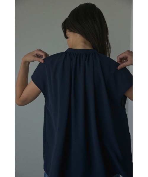 BLACK BY MOUSSY（ブラックバイマウジー）の「skipper blouse(スキッパーブラウス)（シャツ/ブラウス・レディース・オフホワイト/ライトグリーン/ネイビー/イエロー・FREE）」の19枚目の写真