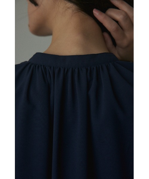 BLACK BY MOUSSY（ブラックバイマウジー）の「skipper blouse(スキッパーブラウス)（シャツ/ブラウス・レディース・オフホワイト/ライトグリーン/ネイビー/イエロー・FREE）」の21枚目の写真