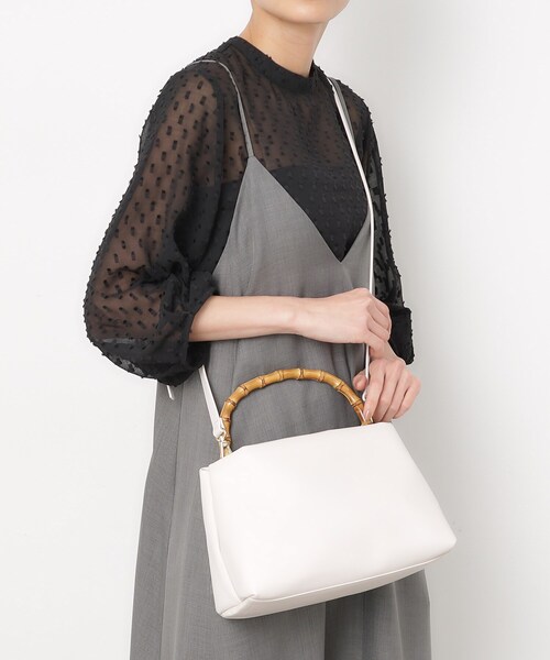 OPAQUE.CLIP（オペークドットクリップ）の「◆【2WAY】バンブーハンドルショルダーバッグ（ショルダーバッグ・レディース・オレンジ/アイボリー/ブラック・00）」の13枚目の写真