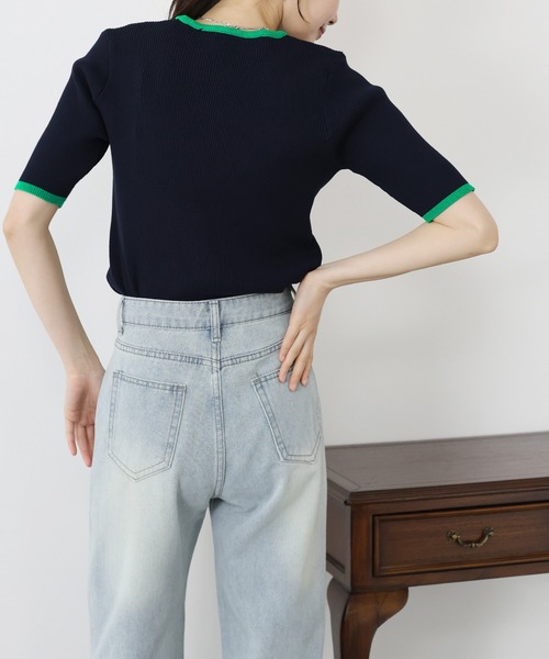 BLUEEAST（ブルーイースト）の「バイカラーリブニット（ニット/セーター・レディース・ベージュ/ネイビー/オフホワイト/グレー/ベージュ系・MEDIUM）」の9枚目の写真