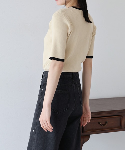 BLUEEAST（ブルーイースト）の「バイカラーリブニット（ニット/セーター・レディース・ベージュ/ネイビー/オフホワイト/グレー/ベージュ系・MEDIUM）」の21枚目の写真