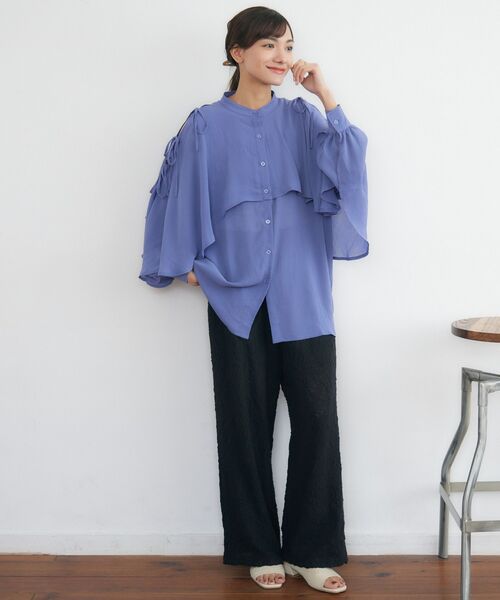 RETRO GIRL(レトロガール)の「肩開きケープチュニック(シャツ/ブラウス・レディース・オフホワイト/ブルー/ブラック・FREE)」の20枚目の写真
