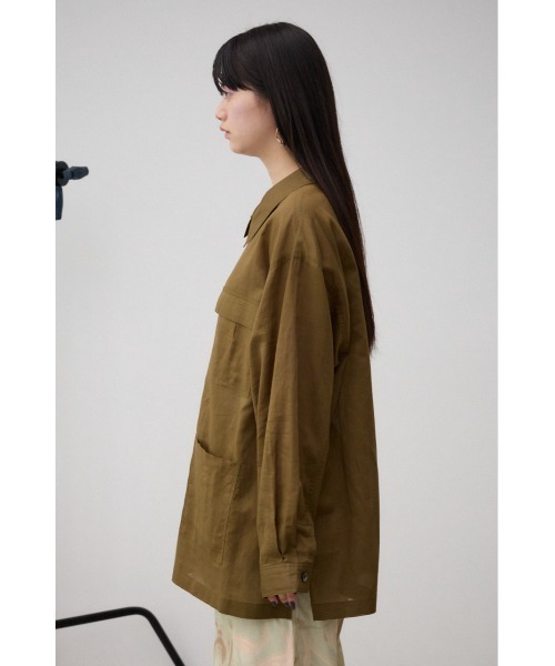 AZUL by moussy(アズールバイマウジー)の「コットンリネンシアーミリタリーシャツ(シャツ/ブラウス・レディース・ブラウン/カーキ/ブラック・FREE)」の21枚目の写真