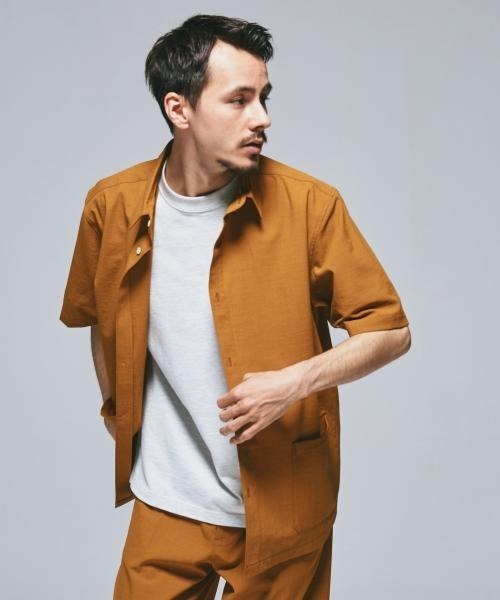 URBAN RESEARCH DOORS（アーバンリサーチドアーズ）の「『UR TECH DRYLUXE』『イージーケア/速乾』レギュラーカラーシャツ（シャツ/ブラウス・メンズ・ブラウン系その他/ライトグレー/ネイビー/ブルー/ブラック/ブラウン/ベージュ系その他/グレー系その他・X-LARGE/LARGE/MEDIUM）」の21枚目の写真