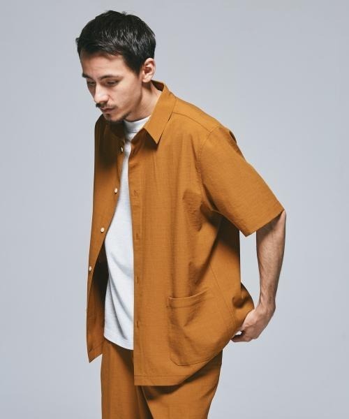 URBAN RESEARCH DOORS(アーバンリサーチドアーズ)の「『UR TECH DRYLUXE』『イージーケア/速乾』レギュラーカラーシャツ(シャツ/ブラウス・メンズ・ブラウン系その他/ライトグレー/ネイビー/ブルー/ブラック/ブラウン/ベージュ系その他/グレー系その他・X-LARGE/LARGE/MEDIUM)」の18枚目の写真