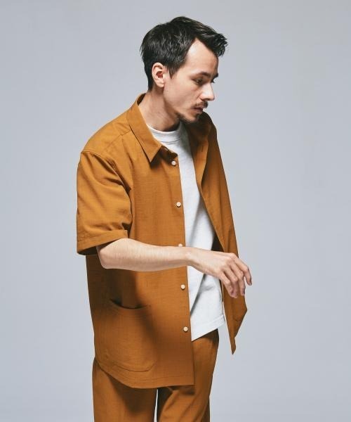 URBAN RESEARCH DOORS（アーバンリサーチドアーズ）の「『UR TECH DRYLUXE』『イージーケア/速乾』レギュラーカラーシャツ（シャツ/ブラウス・メンズ・ブラウン系その他/ライトグレー/ネイビー/ブルー/ブラック/ブラウン/ベージュ系その他/グレー系その他・X-LARGE/LARGE/MEDIUM）」の15枚目の写真