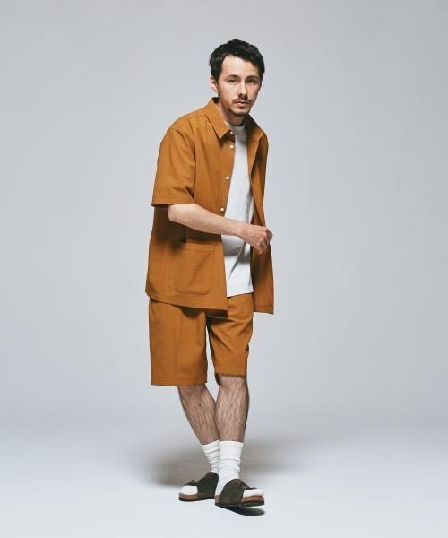 URBAN RESEARCH DOORS（アーバンリサーチドアーズ）の「『UR TECH DRYLUXE』『イージーケア/速乾』レギュラーカラーシャツ（シャツ/ブラウス・メンズ・ブラウン系その他/ライトグレー/ネイビー/ブルー/ブラック/ブラウン/ベージュ系その他/グレー系その他・X-LARGE/LARGE/MEDIUM）」の18枚目の写真