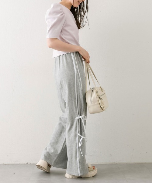 OLIVE des OLIVE(オリーブデオリーブ)の「サイドラインダブルリボンスウェットパンツ(その他パンツ・レディース・トップグレー/アイボリー/スミクロ・FREE)」の11枚目の写真
