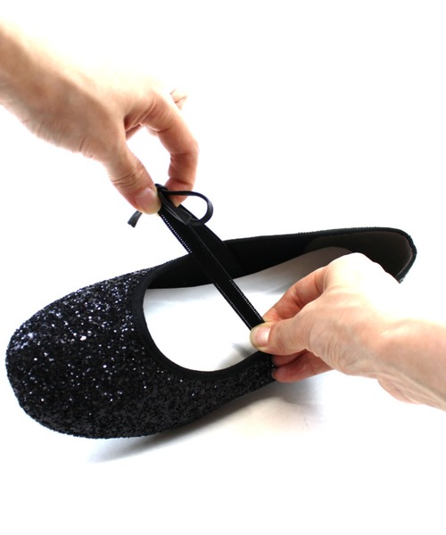 VIVIAN（ヴィヴィアン）の「ラウンドトゥリボンストラップフラットシューズ ZOZOTOWN+オフィシャルサイト限定商品（バレエシューズ・レディース・ブラック×グレー/レッド/シルバー系その他5/ブラック・S/M/L/LL）」の8枚目の写真