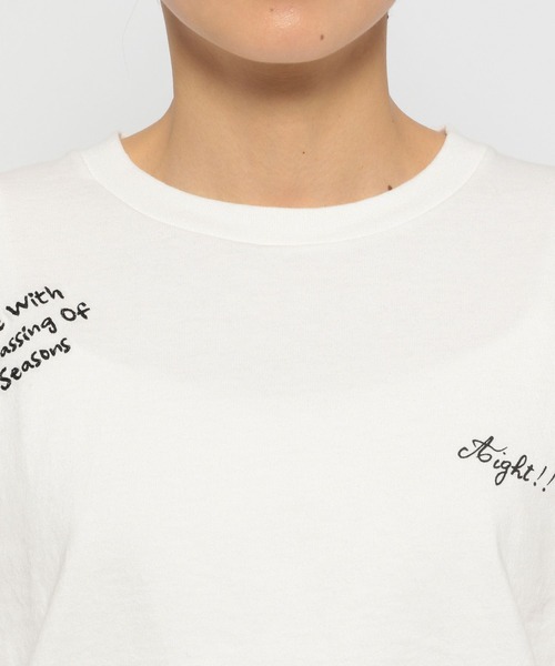 LOWRYS FARM（ローリーズファーム）の「カスタムシシュウＴＳＳ 126518（Tシャツ/カットソー・レディース・アイボリー/チャコールグレー/イエロー・FREE）」の9枚目の写真