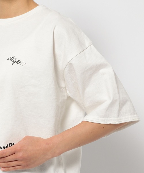 LOWRYS FARM（ローリーズファーム）の「カスタムシシュウＴＳＳ 126518（Tシャツ/カットソー・レディース・アイボリー/チャコールグレー/イエロー・FREE）」の8枚目の写真