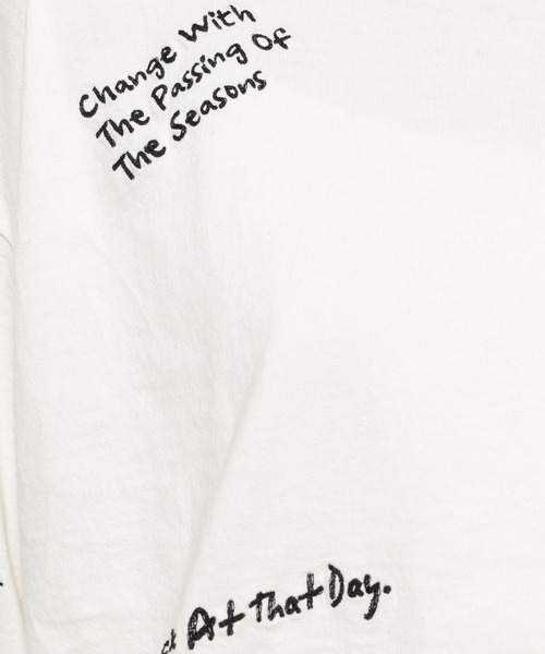 LOWRYS FARM（ローリーズファーム）の「カスタムシシュウＴＳＳ 126518（Tシャツ/カットソー・レディース・アイボリー/チャコールグレー/イエロー・FREE）」の6枚目の写真