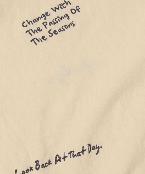 LOWRYS FARM（ローリーズファーム）の「カスタムシシュウＴＳＳ 126518（Tシャツ/カットソー・レディース・アイボリー/チャコールグレー/イエロー・FREE）」の5枚目の写真