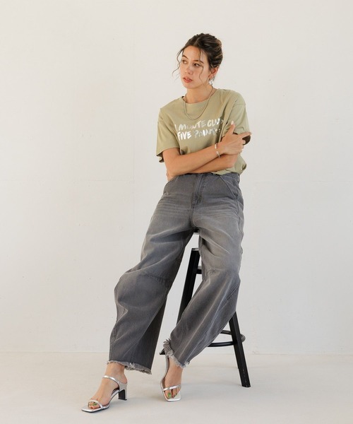 BAYFLOW（ベイフロー）の「[滑らかな肌触り]プレイフルシルケットアソートロゴＴ（Tシャツ/カットソー・レディース・オフホワイト/カーキ/オレンジ/ネイビー・FREE）」の8枚目の写真