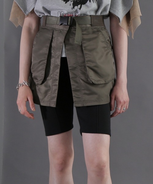 ROSE BUD（ローズバッド）の「レイヤードベルトスカート（スカート・レディース・ブラック/カーキ・FREE）」の2枚目の写真