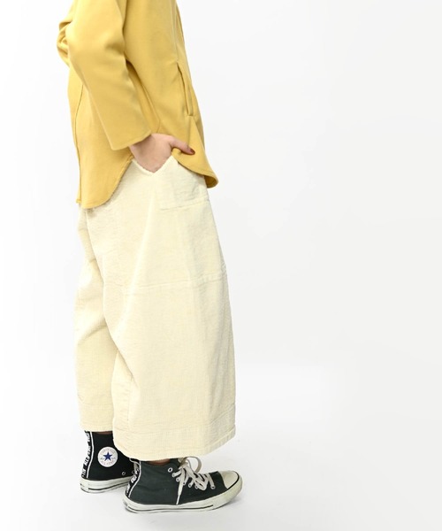MARAI（マーライ）の「コーデュロイ フレアワイドパンツ（その他パンツ・レディース・ホワイト/グレー/ブラック/ベージュ/ブラウン・FREE）」の11枚目の写真