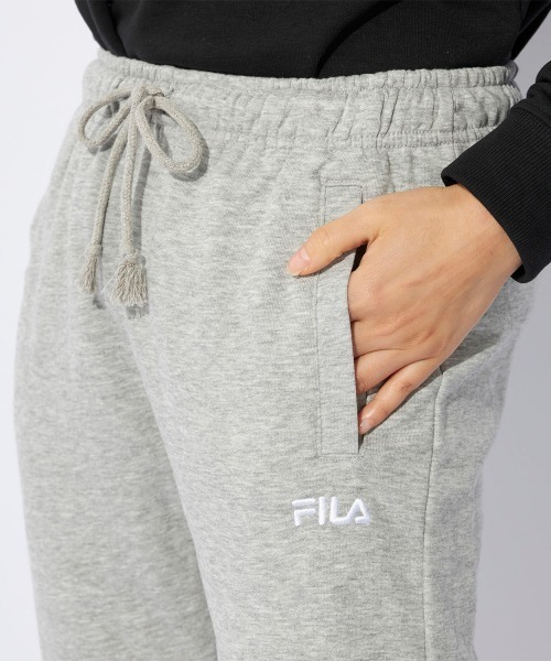 FILA(フィラ)の「ロングパンツ(スウェットパンツ・レディース・ネイビー/ブラック/杢グレー・LARGE/X-LARGE/MEDIUM)」の18枚目の写真