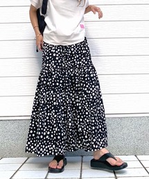 ダルメシアン柄スカート