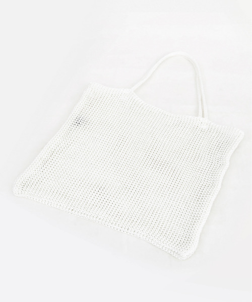 cache cache(カシュ カシュ)の「カシュカシュ cachecache / ラメ糸編みトートバッグ(トートバッグ・レディース・ピンク/グリーン/ホワイト/シルバー/ブルー/ブラック/ゴールド/シルバー系/マルチ・FREE)」の16枚目の写真