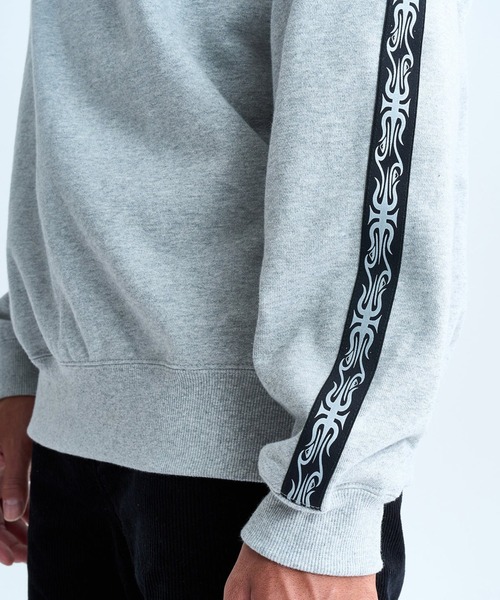 Quiksilver(クイックシルバー)の「MERCURY CREW SWEAT/クイックシルバースウェットトレーナー(スウェット・メンズ・ブラック/グレー・LARGE/MEDIUM/X-LARGE)」の7枚目の写真