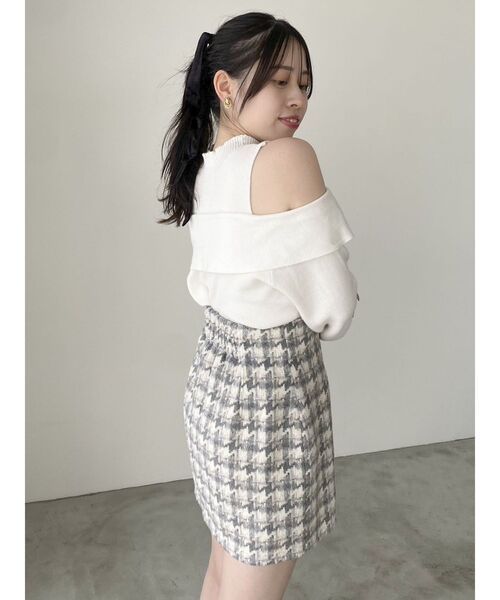 dazzlin(ダズリン)の「2WAYリボンニットプルオーバー(ニット/セーター・レディース・ブラック/オフホワイト/ブルー/レッド/ピンク/パープル/モカ・FREE)」の13枚目の写真