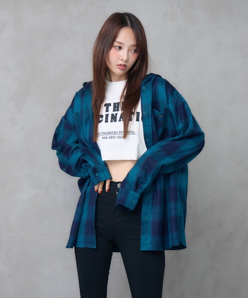 ENVYM(アンビー)の「オーバーフーディチェックシャツ(シャツ/ブラウス・レディース・グリーン/ブラウン/ブラック・FREE)」の17枚目の写真