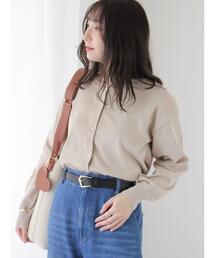 クルーネックメタルボタンカーディガン