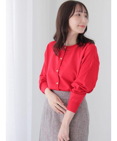 Te chichi TERRASSE(テチチテラス)の「クルーネックメタルボタンカーディガン(カーディガン/ボレロ・レディース・レッド/グリーン/ベージュ/ブラック・F)」の4枚目の写真