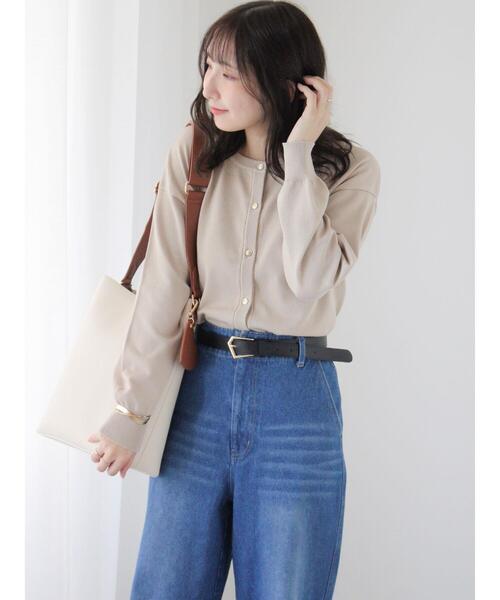 Te chichi TERRASSE(テチチテラス)の「クルーネックメタルボタンカーディガン(カーディガン/ボレロ・レディース・レッド/グリーン/ベージュ/ブラック・F)」の12枚目の写真