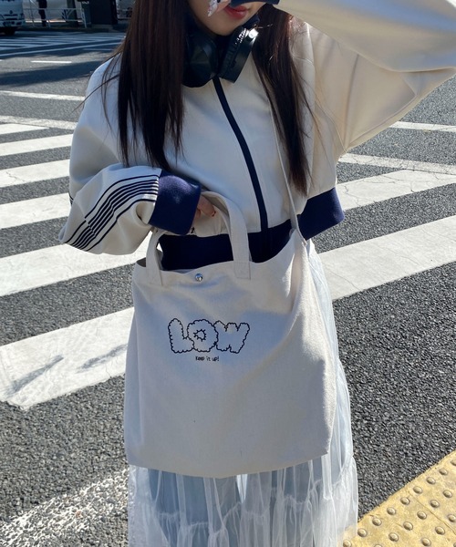 WEGO(ウィゴー)の「WEGO/2wayキャンバストート(ショルダーバッグ・レディース・その他1/その他2/その他3/その他5/その他6/その他4/その他9/その他7/その他10/その他8/その他11・FREE)」の8枚目の写真