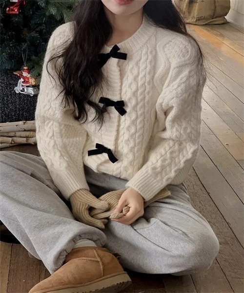 Dream garden（ドリームガーデン）の「配色リボン付きニットカーディガン（カーディガン/ボレロ・レディース・アイボリー/ブラウン/ピンク/レッド・FREE）」の19枚目の写真