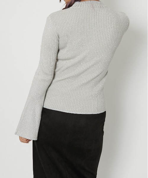 GORGE（ゴージ）の「《ラメ×リブ美シルエット》レディース ハイネック ニットプルオーバー 長袖 トップス 春秋冬（ニット/セーター・レディース・ブラック/オフホワイト/グレー/ブルー/チャコール・F）」の15枚目の写真
