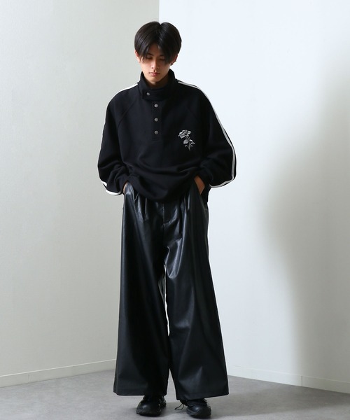 NILWAY（ニルウェイ）の「薔薇 刺繍 ハーフボタン スタンドネック スウェット（スウェット・メンズ・チャコール/ブラック/杢グレー/ブルー・MEDIUM/LARGE）」の13枚目の写真