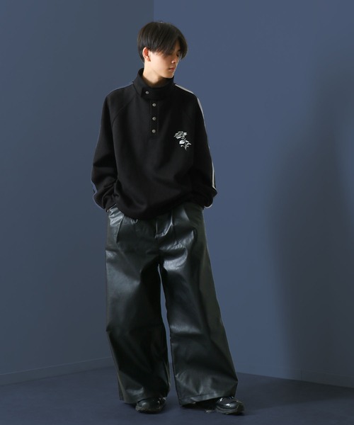 NILWAY（ニルウェイ）の「薔薇 刺繍 ハーフボタン スタンドネック スウェット（スウェット・メンズ・チャコール/ブラック/杢グレー/ブルー・MEDIUM/LARGE）」の15枚目の写真