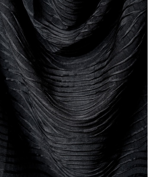 Buffalo Bobs(バッファローボブズ)の「ONDA-DRAPE(オンダ ドレープ)ウェーブタック ドレープネック ロンT(Tシャツ/カットソー・メンズ・ブラック/ホワイト・1-2/2-3)」の8枚目の写真